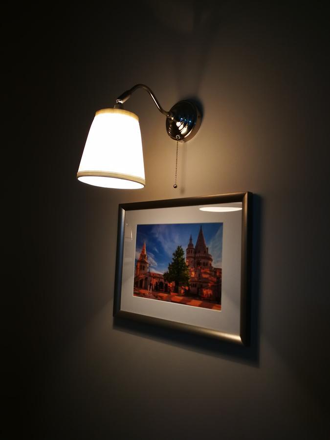 The Cream Bed & Breakfast Budapest Bagian luar foto