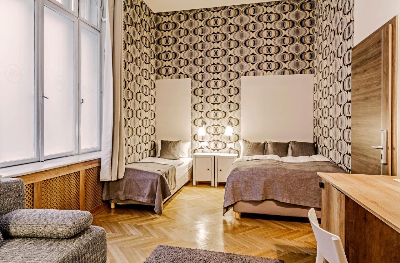 The Cream Bed & Breakfast Budapest Bagian luar foto