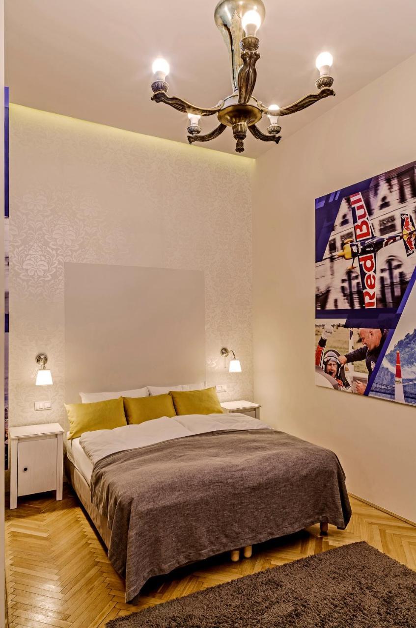 The Cream Bed & Breakfast Budapest Bagian luar foto